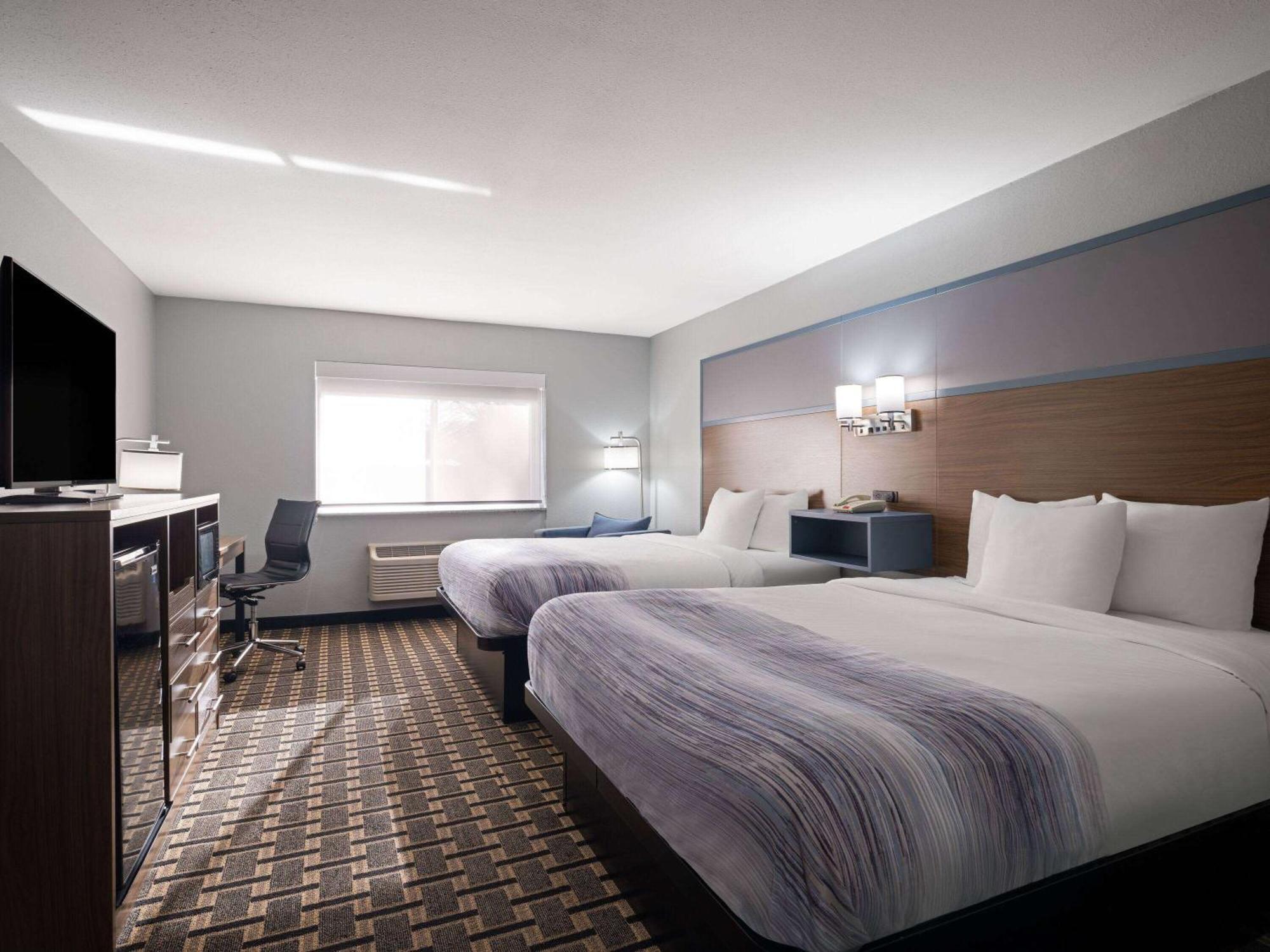 Americinn By Wyndham Woodstock Il Zewnętrze zdjęcie