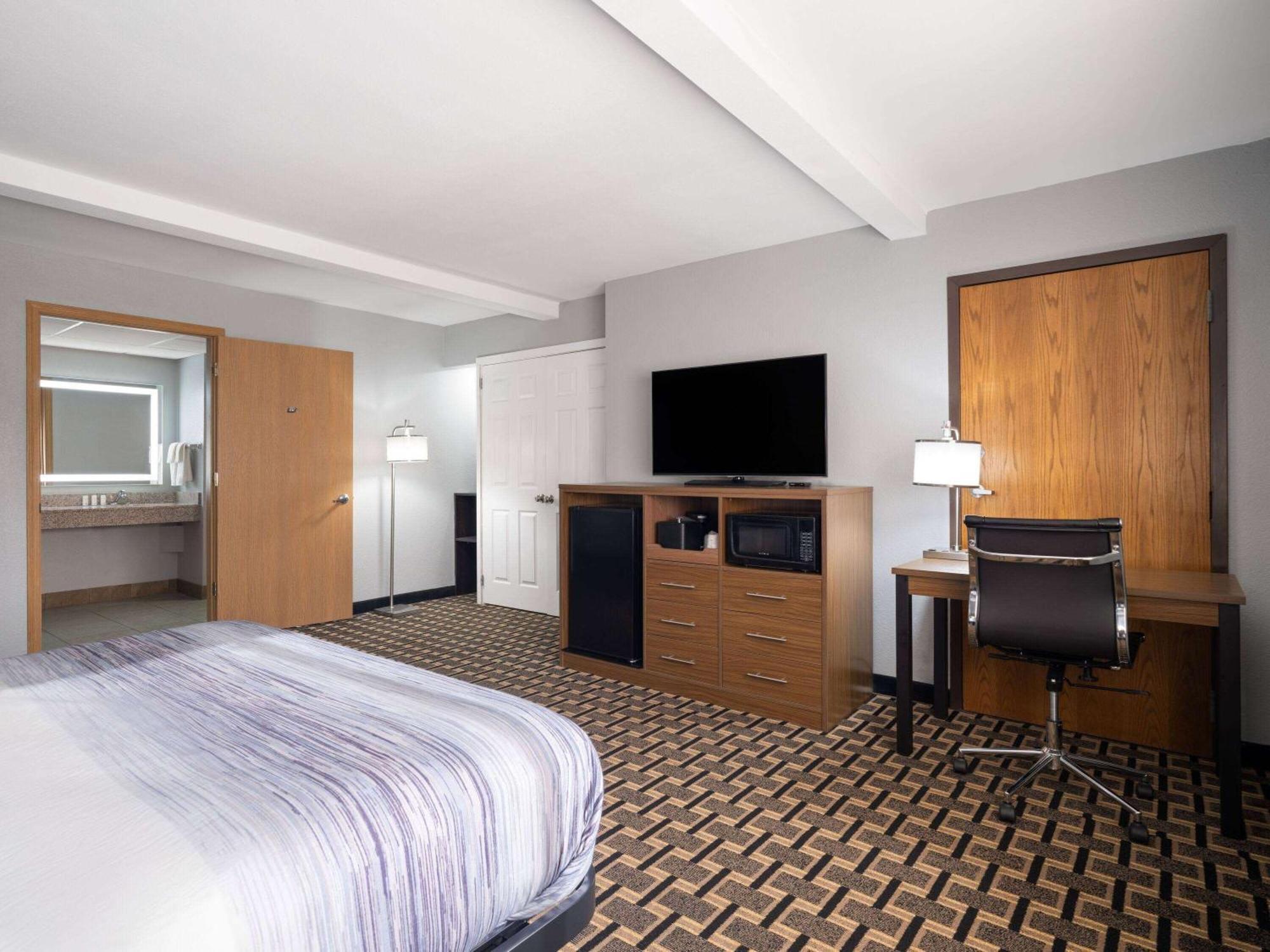 Americinn By Wyndham Woodstock Il Zewnętrze zdjęcie