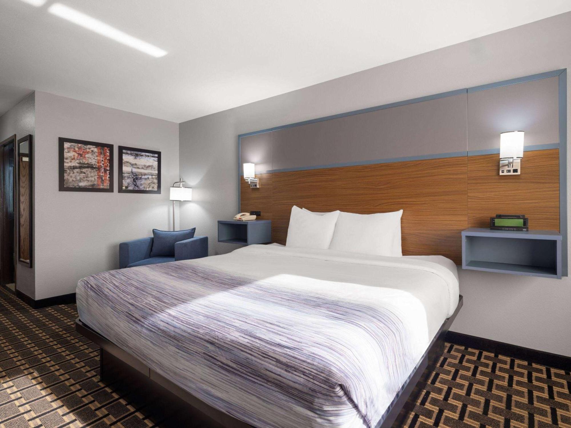 Americinn By Wyndham Woodstock Il Zewnętrze zdjęcie